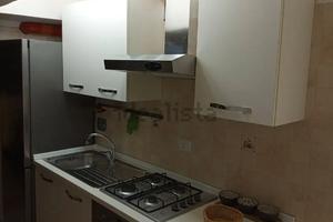 Grotte celoni trilocale condominio incluso