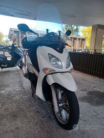 Yamaha XCity 250 Bianco