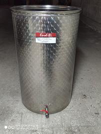 Serbatoio in acciaio inox 500 litri