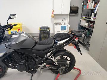 Hornet CB750