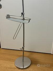 Base con porta asciugamani, porta sapone e rotolo