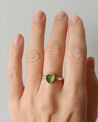 Anello peridoto e argento 925
