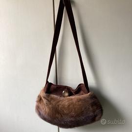 Borsa in visone, fatta a mano ,nuova