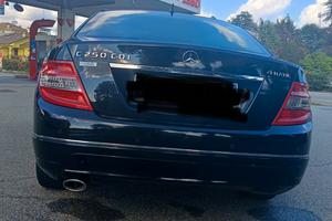 mercedes class c 250 w204  4MATIC