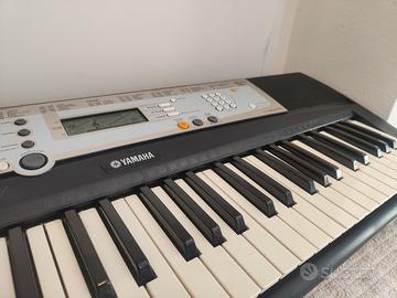 Tastiera Yamaha PSR-E403 61 Tasti 