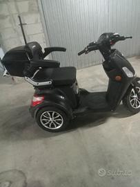 Scooter per anziani e disabili 