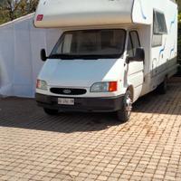 Camper Ford