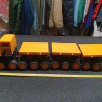 Motrice con 3 rimorchi Faun da sistemare 1980