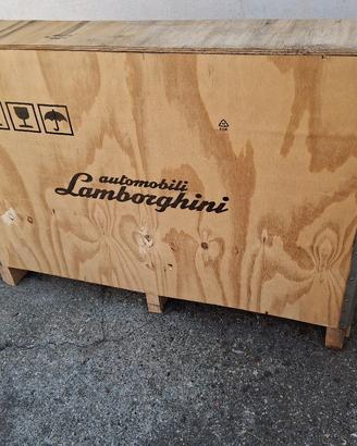 scatola   Lamborghini 