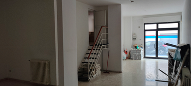 Locale zona centrale