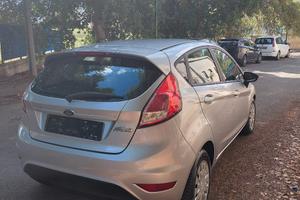 FORD FIESTA DIESEL ANNO 2015 CHILOMETRI 130 MILA 