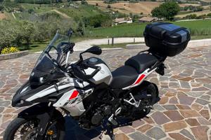 Benelli trk 500