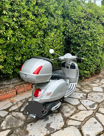 Vespa gt 200 L