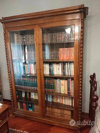 Mobile antico biblioteca di stile in legno 