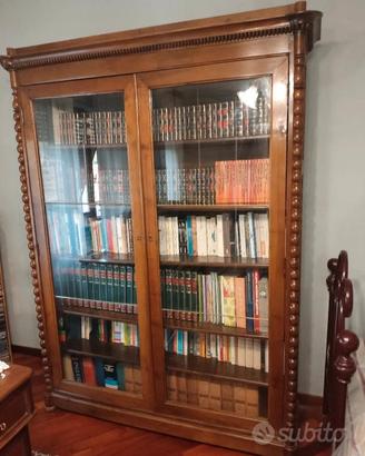 Mobile antico biblioteca di stile in legno 