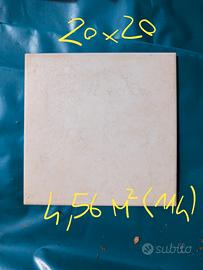 Stock piastrelle ~20 m² varie misure – 70€