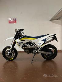 Husqvarna 701 Supermoto