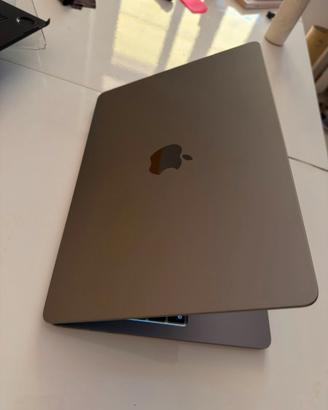 MACBOOK AIR M2