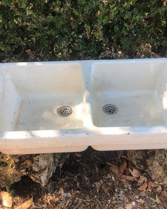 Lavello due vasche in ceramica
