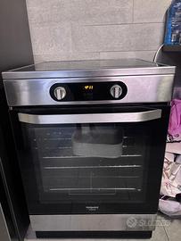 Cucina Induzione Elettrica con Forno Ariston