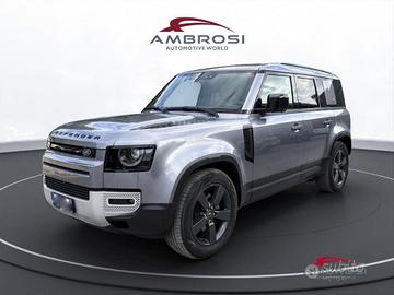 LAND ROVER Defender 110 3.0d i6 mhev SE awd 200c