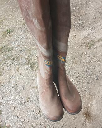 Stivali da pesca nuovi tutta coscia num. 41