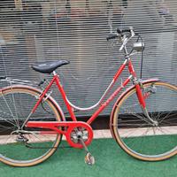 BICI DONNA USATA, RUOTE DA 26", CON CAMBIO 4 VEL.