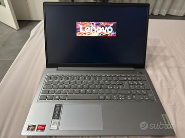 Ideapad 3 15ALC6 82KU00WSIX - AMD Ryzen 7 5700U