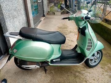 Vespa 200 granturismo