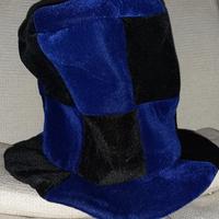 Cappello tuba neroazzurro vintage