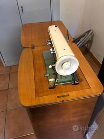 Macchina da cucire GRITZNER vintage