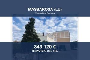 Immobile in asta di 925 m² a Massarosa