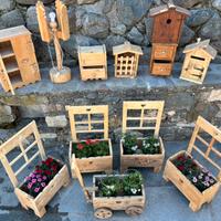 FIORIERE E MOBILETTI IN LEGNO