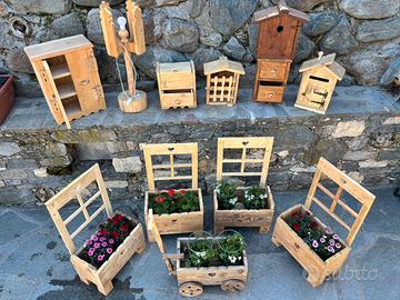 FIORIERE E MOBILETTI IN LEGNO