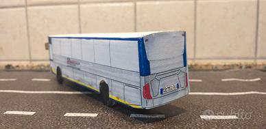 Modellino Mercedes Benz intouro