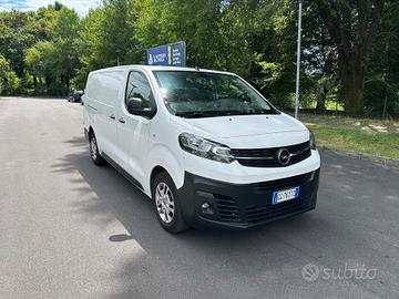 Opel vivaro passo lungo