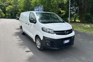 Opel vivaro passo lungo