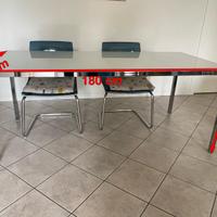 Tavolo Acciaio e Vetro con 4 Sedie