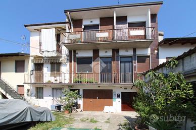 CASA SEMINDIPENDENTE A NERVIANO