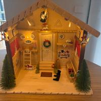 Casetta elfi artigianale decorazione natalizia