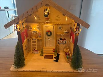 Casetta elfi artigianale decorazione natalizia