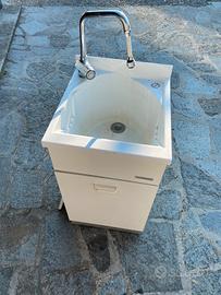 Mobile Lavatoio Montegrappa