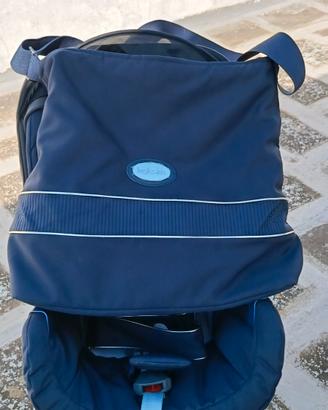 carrozzina e ovetto bimbi