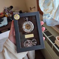 Orologio con movimento meccanico