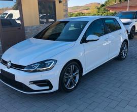 Volkswagen Golf 1.6 TDI 115 CV DSG r-line Sport 20