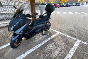 Yamaha T Max 530 - 2016