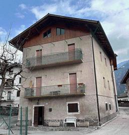 Immobile in asta di 95 m² con 3 locali a Porte di 