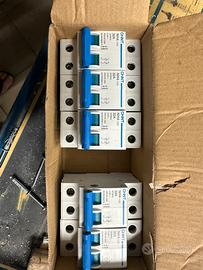 CHINT SEZIONATORE 2x32A