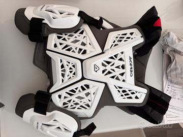 Pettorina Acerbis nuova