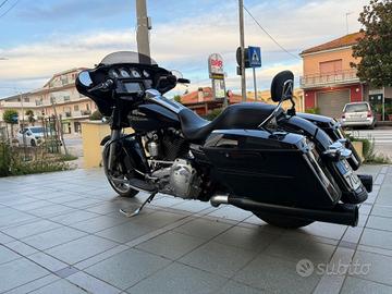 Harley-davidson FLHX Street Glide Special